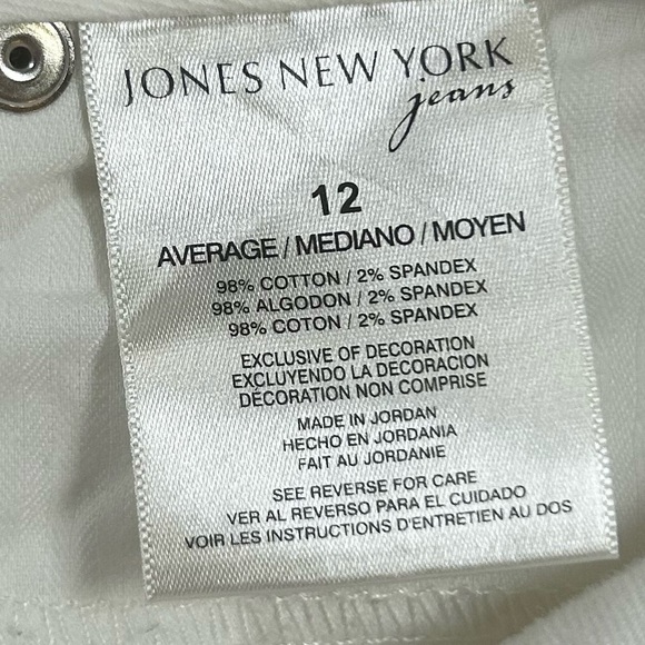 Jones New York Women's Straight Leg Jeans - White - Picture 8 of 8